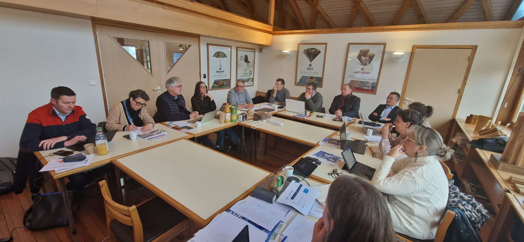 20250116 Commission Emploi Formation